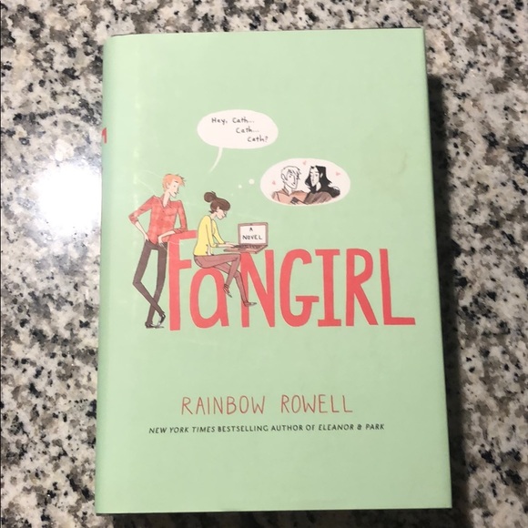 FANGIRL BY RAINBOW ROWELL - Picture 1 of 1